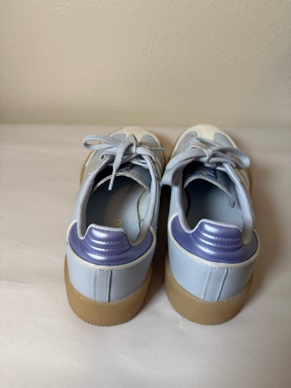 Adidas Sambae W in the "Halo Blue/Off‎ White/Blue Spark Metallic - Picture 6 of 8